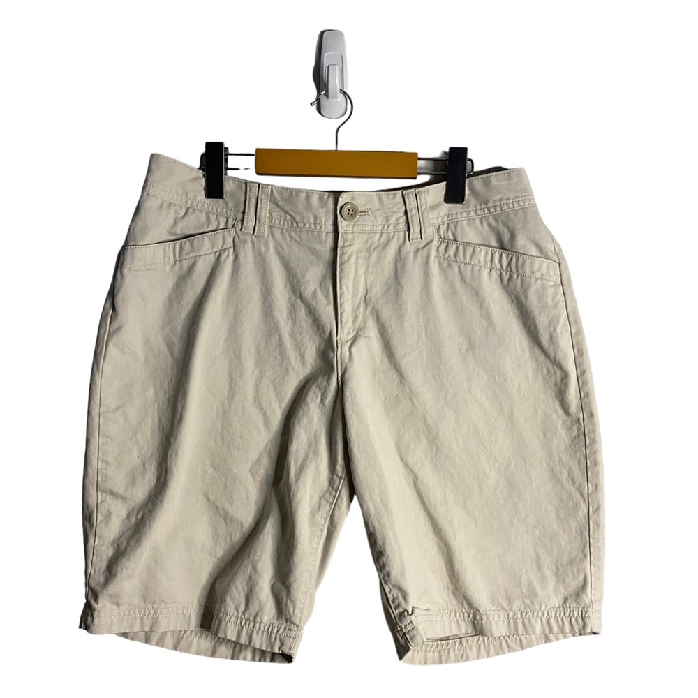 Eddie Bauer Women's Light Tan 100% Cotton Khaki Shorts